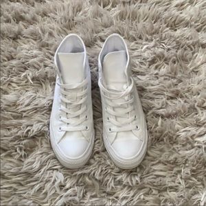 High top Allstar converse